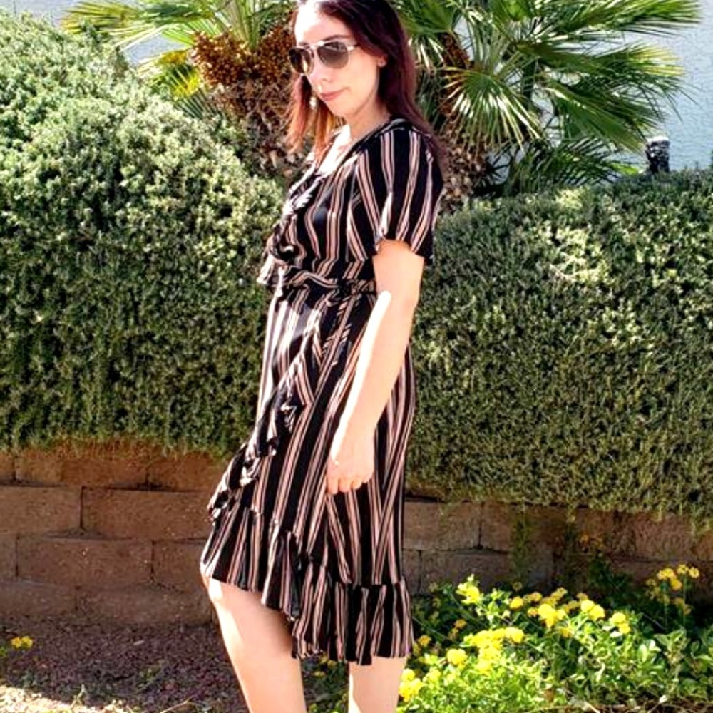 HIGH LOW BLACK STRIPE DRESS - Picture 6 of 6